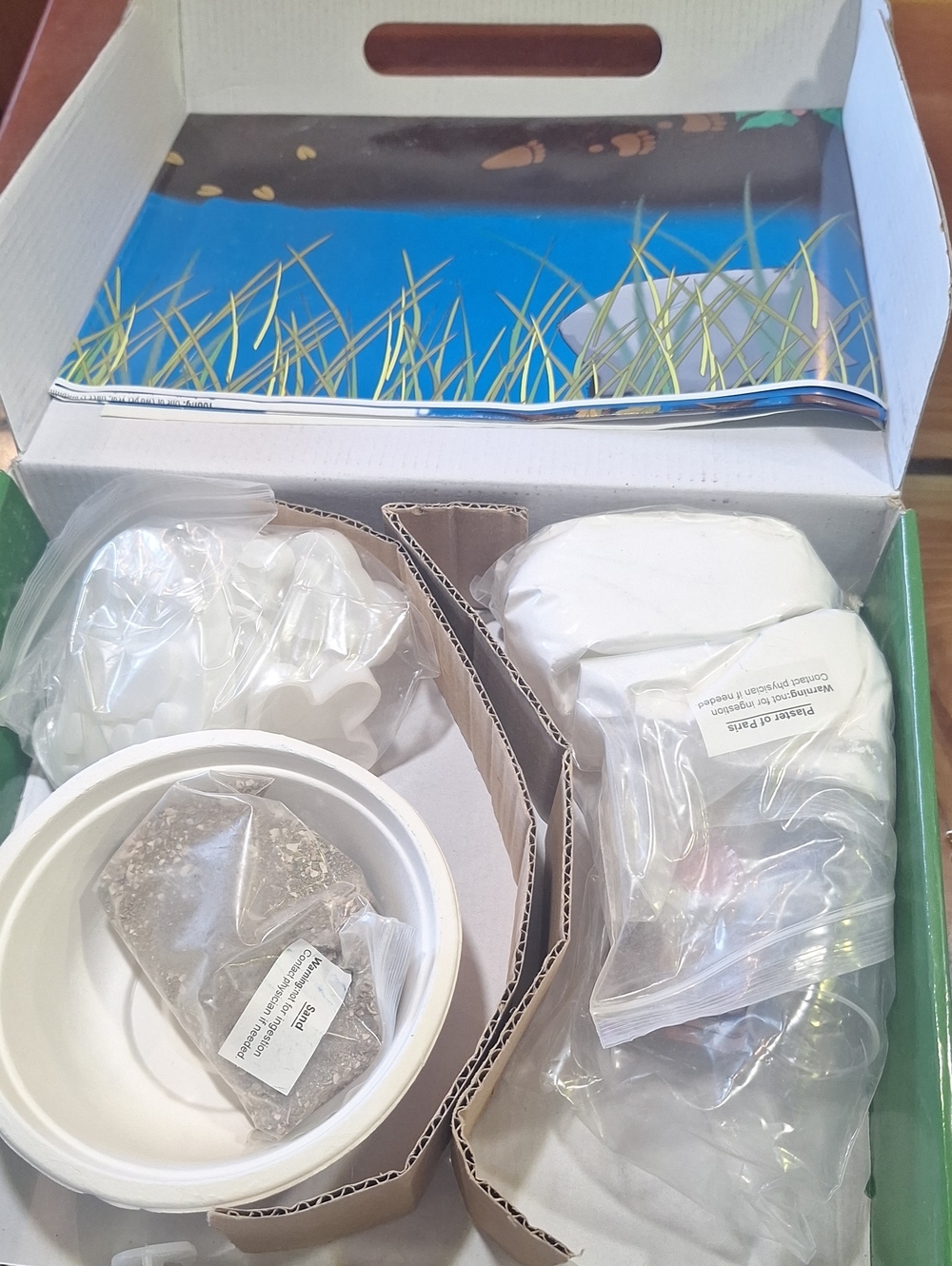 Animal Track Learning Cast Kit NIB - Picture 2 of 3